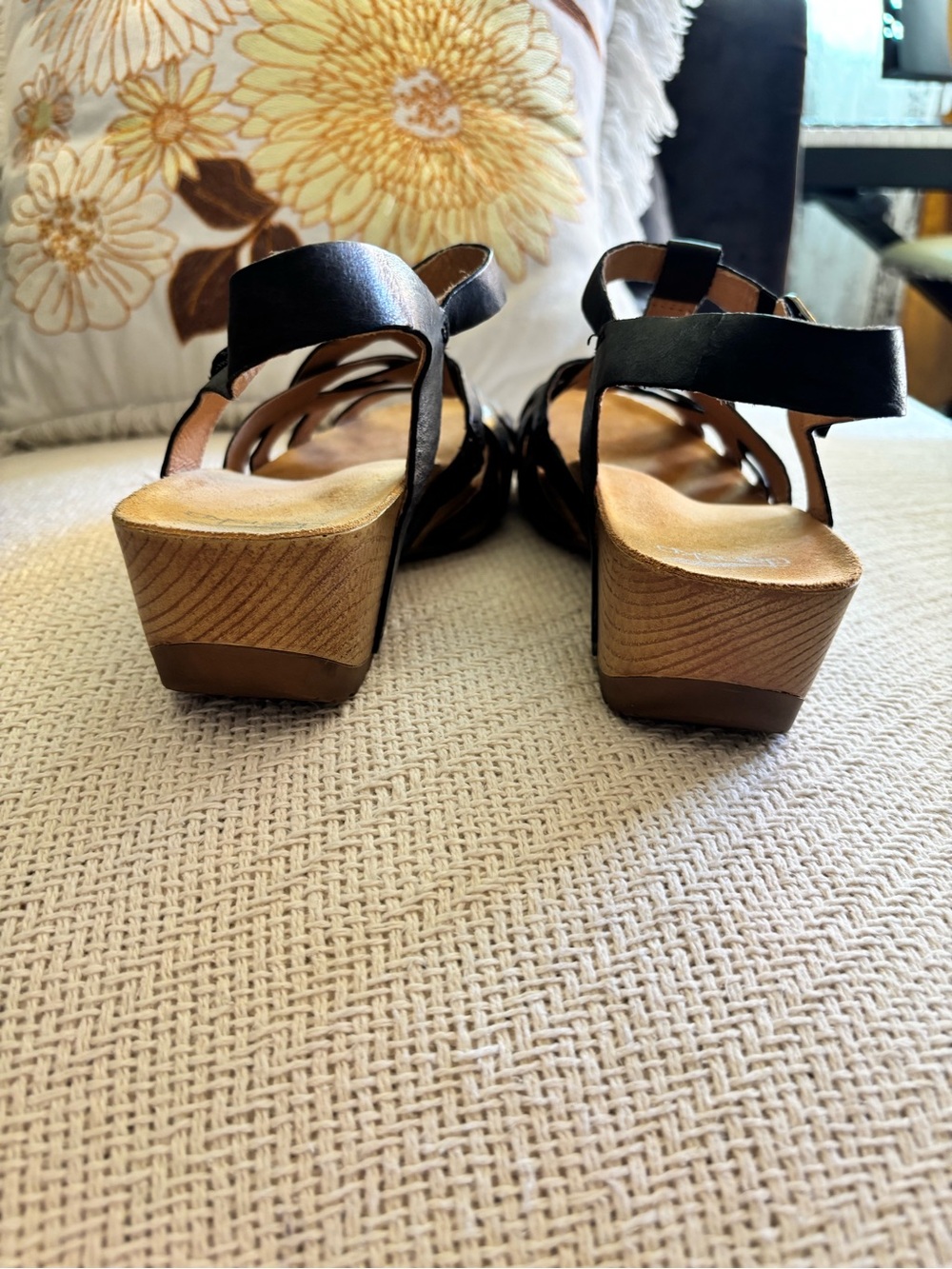 Dansko Tinley Fisherman Wedge Sandals Black Leather Size EU 40 - Picture 13 of 14